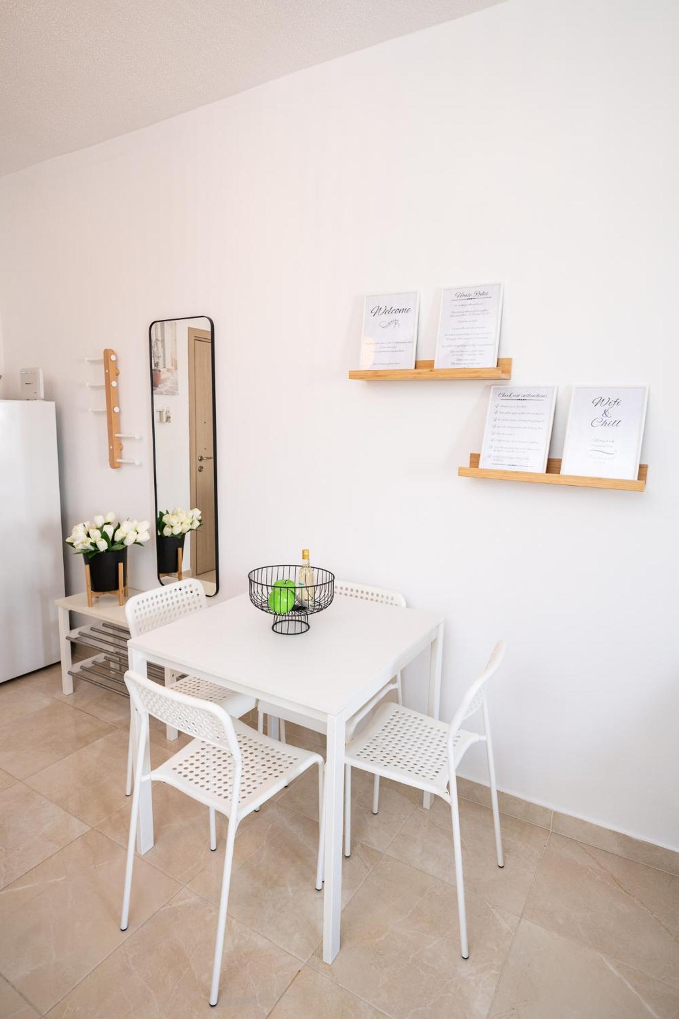 Apartment Quattro Beachfront Sea View Ap 34 Larnaka